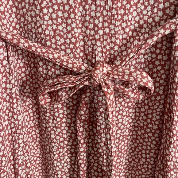 NEW Billabong Little Flirt Coral Sleeveless Floral Midi Dress - Picture 3 of 3